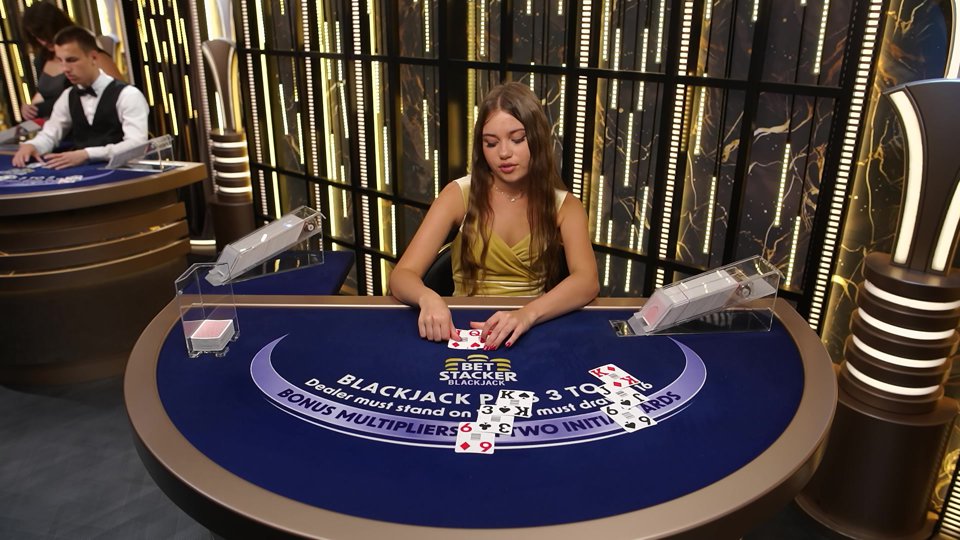 Bet Stacker Blackjack 3